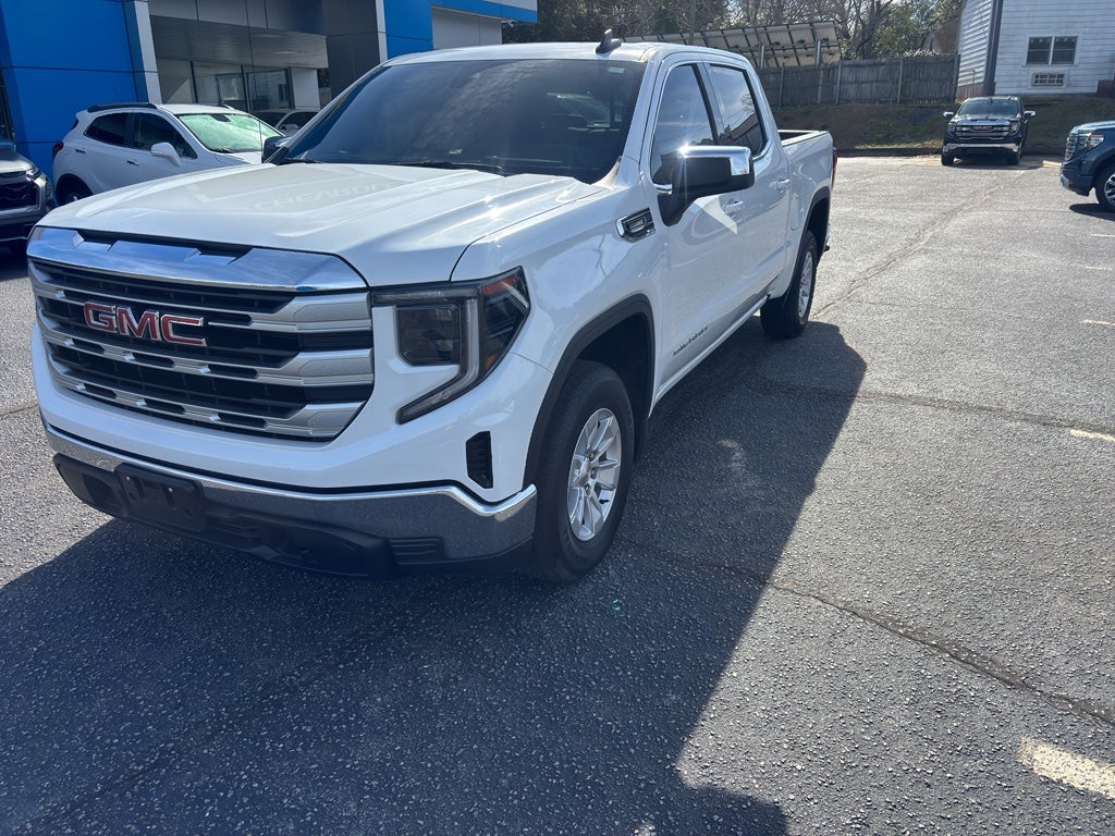 2024 GMC Sierra 1500 — side profile view